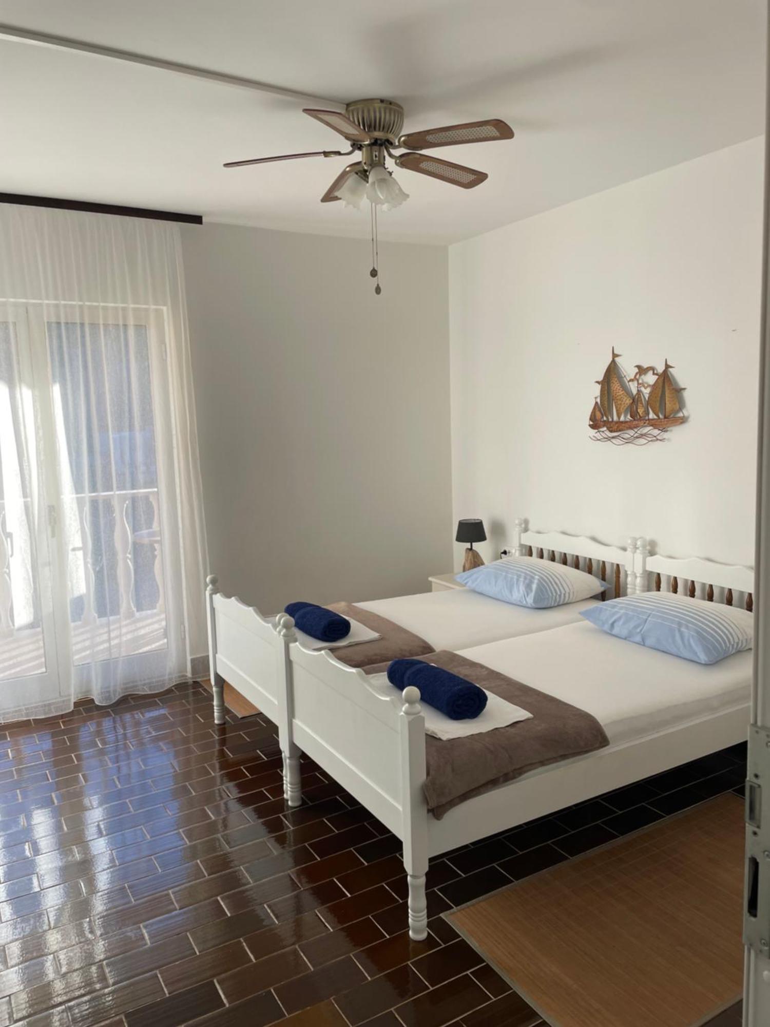 וולי לוסיניי Guesthouse Antonija מראה חיצוני תמונה