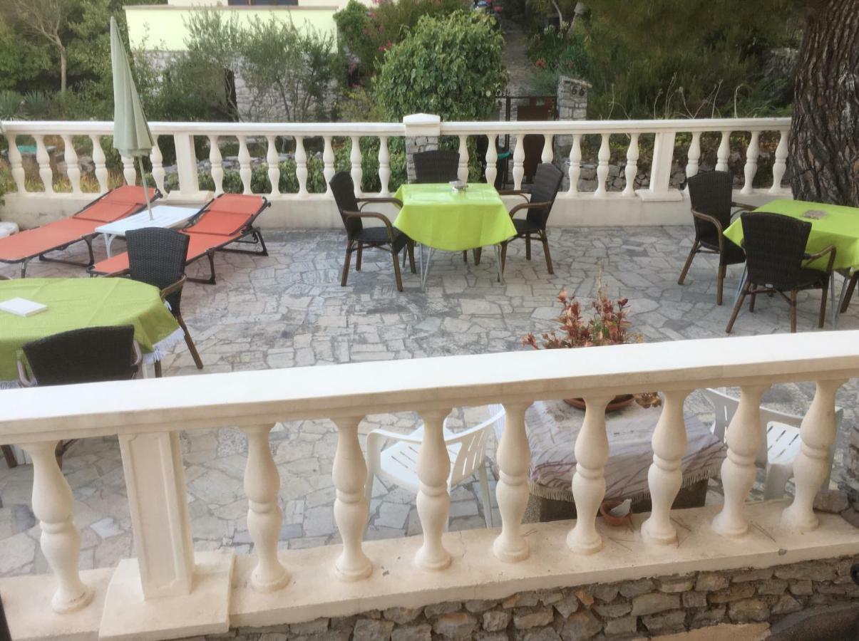וולי לוסיניי Guesthouse Antonija מראה חיצוני תמונה